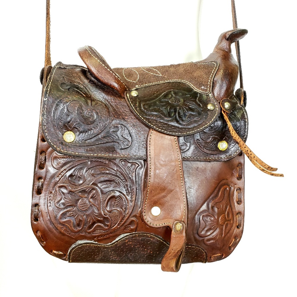 VTG 80s Hecho En Mexico Saddle Purse